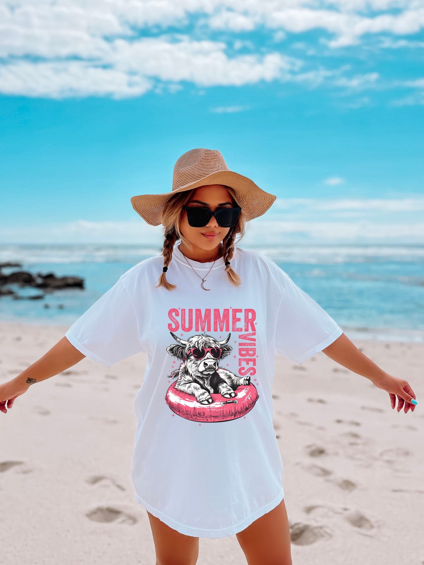 RTS* SUMMER VIBES COW W / POCKET* GLITTER CLEAR FILM SCREEN PRINT TRANSFER