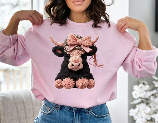PRE-ORDER**YARN COW WITH LEOPARD HAT ** CLEAR FILM SCREEN PRINT TRANSFER WITH GLITTER